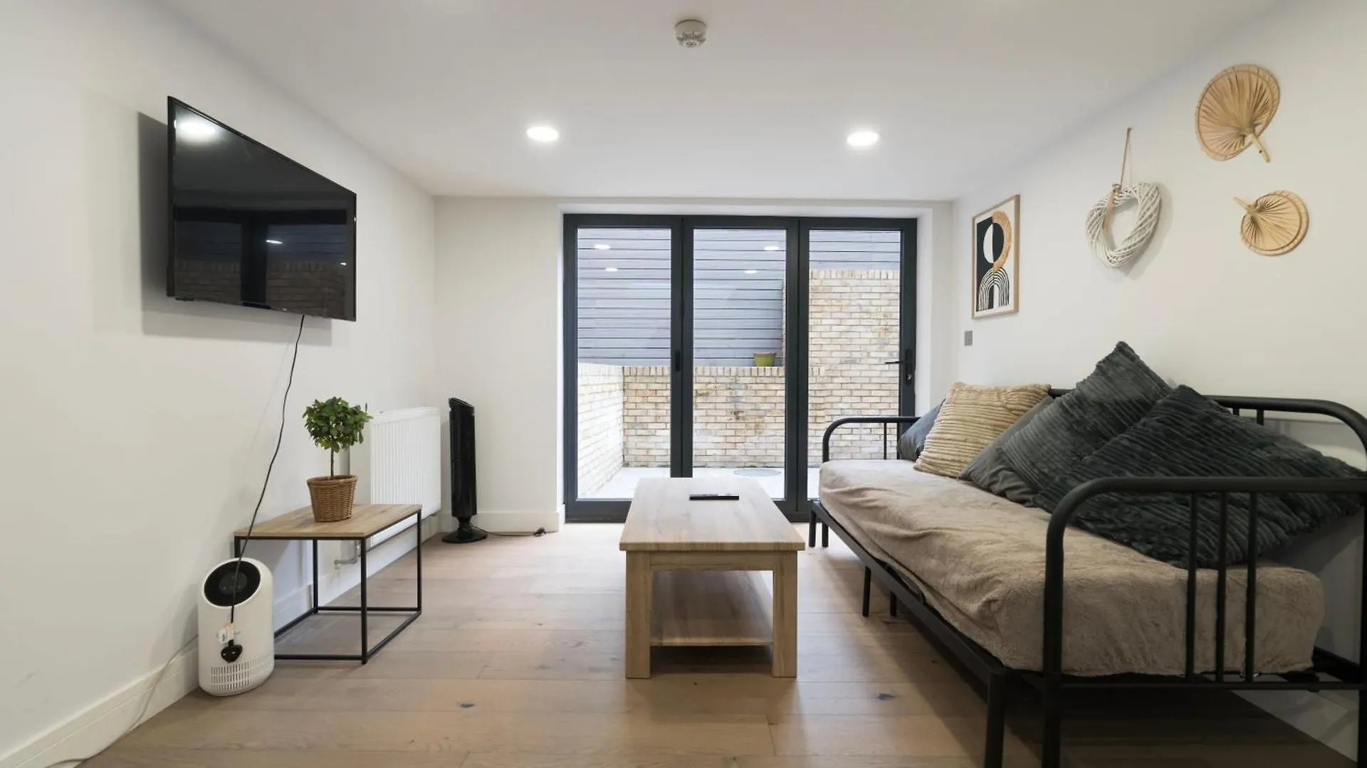Apartment Beautiful Olive House United Kingdom